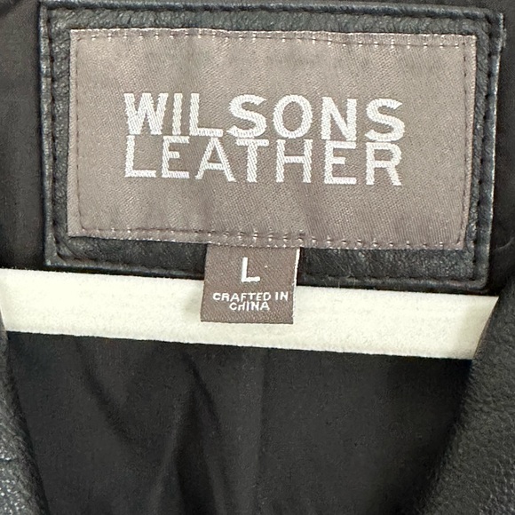 Wilsons Black Leather Blazer size L. EUC - Picture 6 of 12